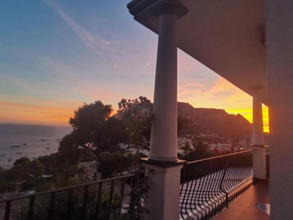 Apartamento Private Sea View Con Terrazza E Giardino Capri